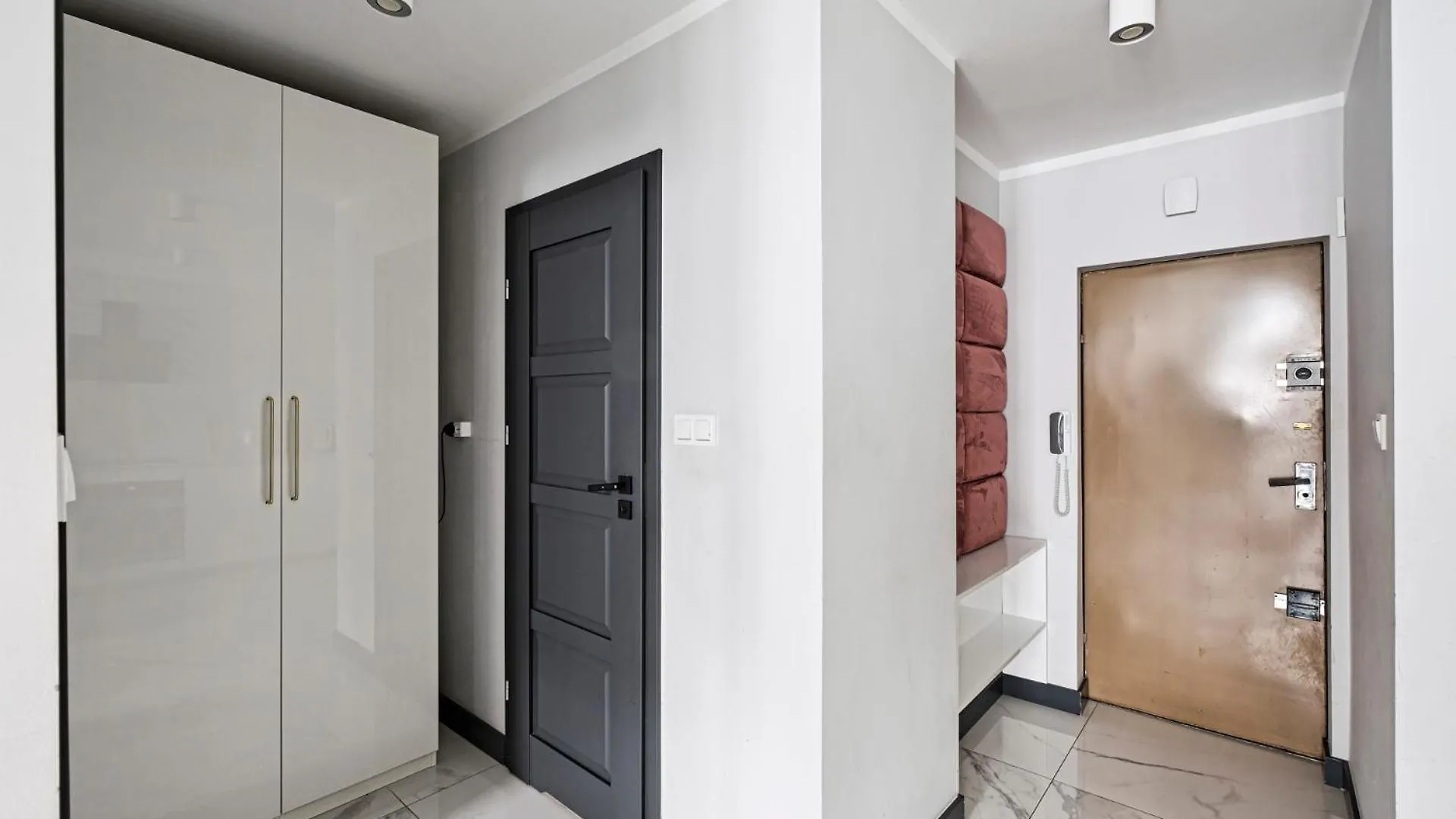 Luxury And Modern-City Center&G925 Варшава Апартаменты